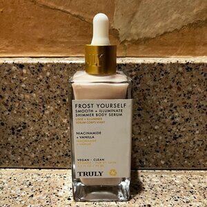TRULY Frost Yourself Smooth Shimmer Body Serum !! NEW
